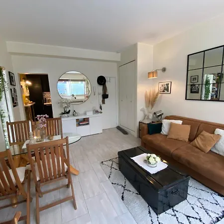 Douillet Au Coeur Du Quartier Gros Cailloux